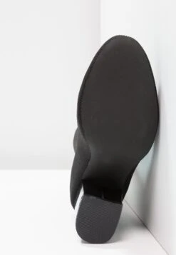 Even&Odd Stivaletti Con TaccoBlack Donna Stivaletti EV411N03E-Q12 -Anna Field in Italia 2c9bc688446d49d0b78b0fa717c33bf3