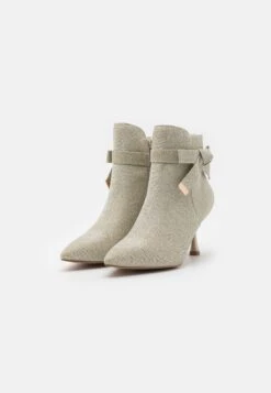 Anna Field TronchettiGold Donna Stivaletti AN611N0PZ-F11 -Anna Field in Italia 401ebf9a843c40a58f43978a13c17c69