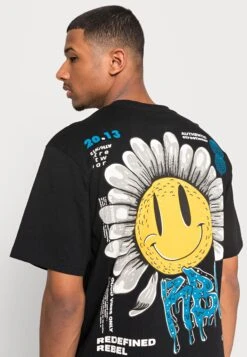 Redefined Rebel Unisex Tobias TeeT-Shirt Con StampaBlack Uomo T-shirt E Polo R06210038-Q11 11 Redefined Rebel Unisex Tobias TeeT-Shirt Con StampaBlack Uomo T-shirt E Polo R06210038-Q11 -Anna Field in Italia 588526dfb97e487595fd202c6e6a6751