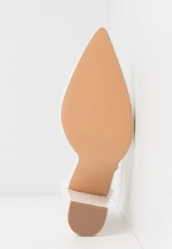 Even&Odd DecolletéWhite Donna Scarpe Con Tacco EV411B077-A11 15 Even&Odd DecolletéWhite Donna Scarpe Con Tacco EV411B077-A11 -Anna Field in Italia 920f030750224c40872f78c6efad791c