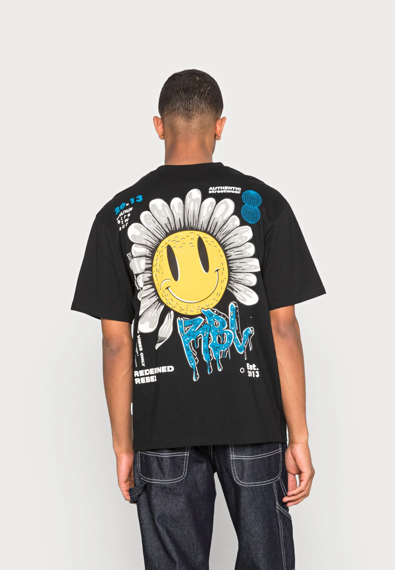 Redefined Rebel Unisex Tobias TeeT-Shirt Con StampaBlack Uomo T-shirt E Polo R06210038-Q11 3 Redefined Rebel Unisex Tobias TeeT-Shirt Con StampaBlack Uomo T-shirt E Polo R06210038-Q11