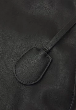 Anna Field Borsa A TracollaBlack Donna Borse AN651H10R-Q11 11 Anna Field Borsa A TracollaBlack Donna Borse AN651H10R-Q11 -Anna Field in Italia d3ee2d8ee95046d38ddc2c430fabffd0