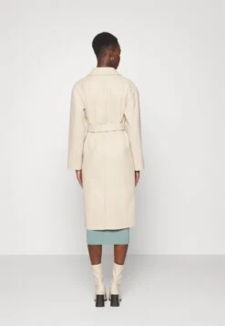 Anna Field Cappotto ClassicoBeige Donna Cappotti AN621U023-A11 -Anna Field in Italia ee7bc0cf39c3446992ff393625eea3b4