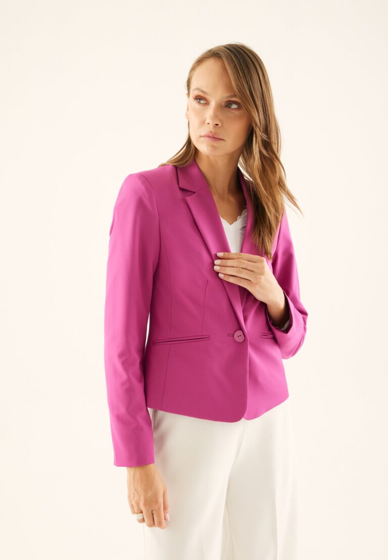 Anna Field in Italia -Anna Field in Italia b5cae659742a41c0859547c1efc79eba 768x1109 1